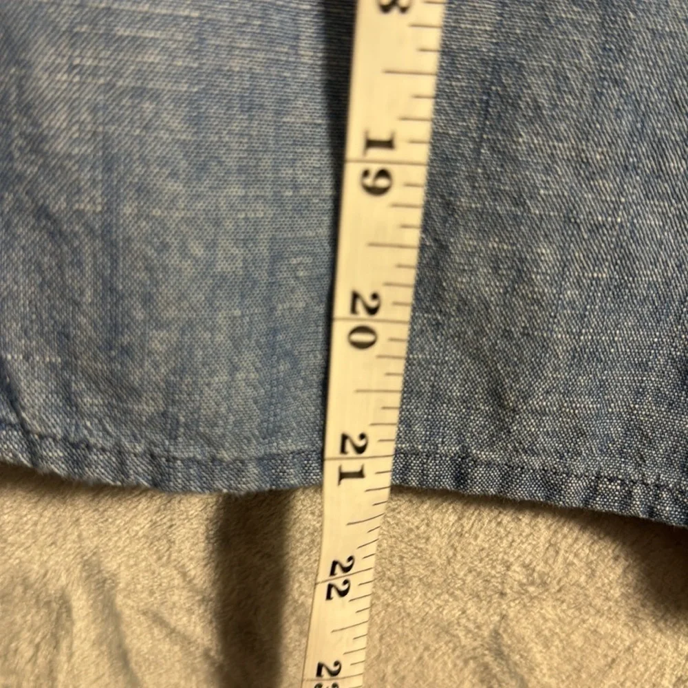 J. Crew top women’s petite medium Chambray Puff‎ Sleeve Blouse Relaxed Fit